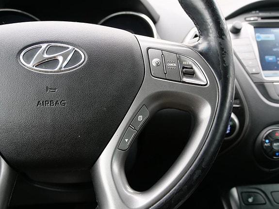 Hyundai Tucson 18 of 22