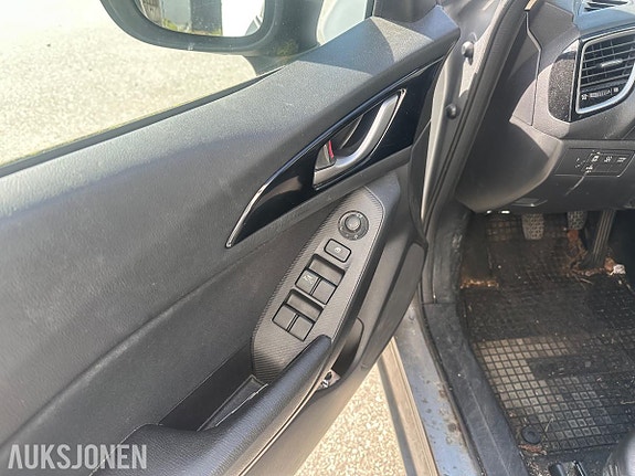 Mazda 3 6 of 11