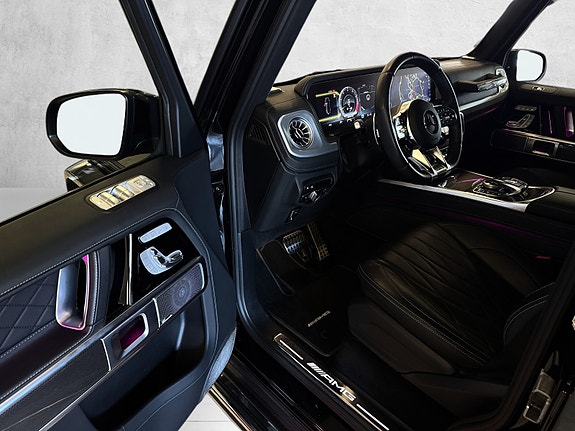 Mercedes-Benz G63 12 of 30