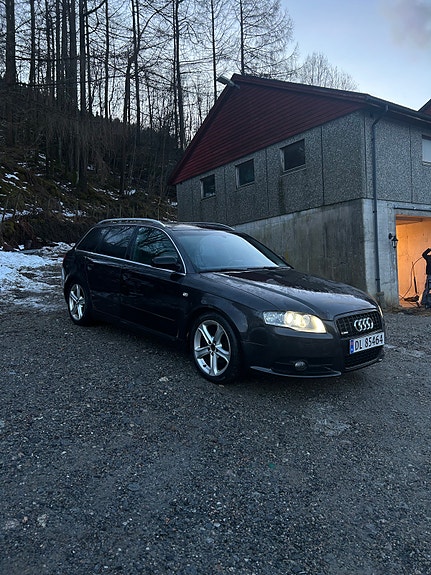 Audi A4 7 of 9