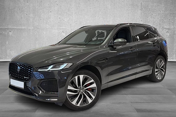 Jaguar F-PACE 2 of 30