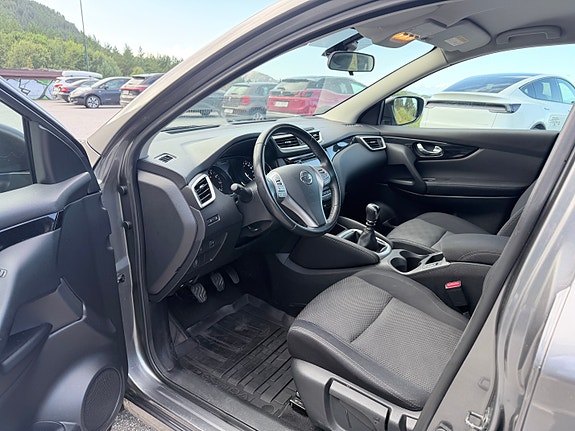 Nissan Qashqai 9 of 12