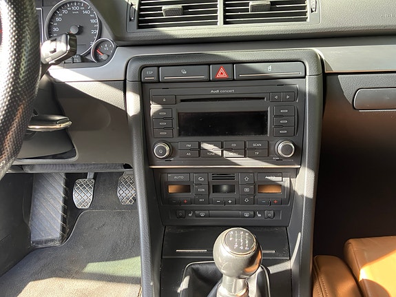 Audi A4 12 of 19