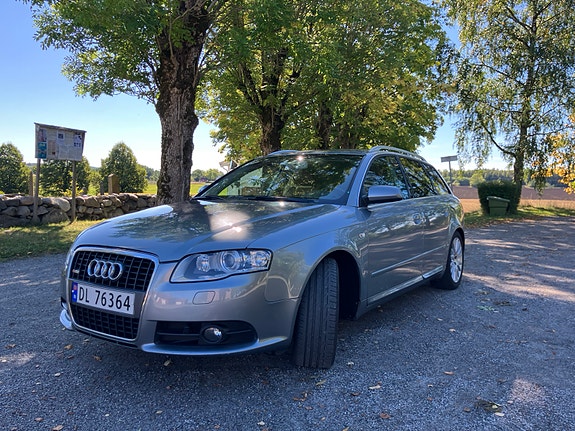 Audi A4 2 of 19
