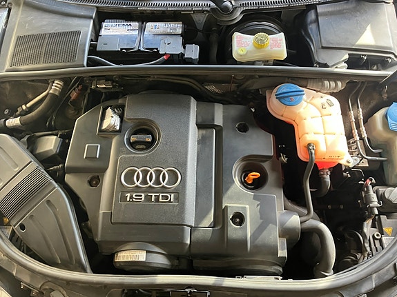 Audi A4 19 of 19