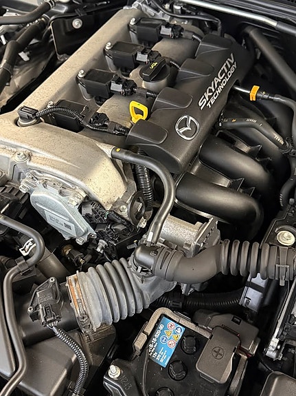 Mazda MX-5 10 of 14