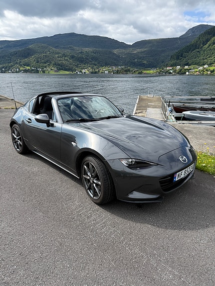 Mazda MX-5 2 of 14