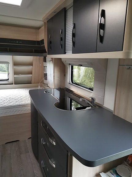 Hobby 440 SF DE LUXE EDITION 10 of 14