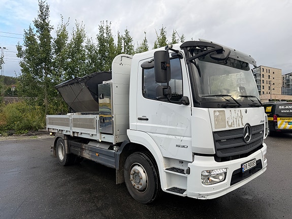 Mercedes-Benz Atego 7 of 20