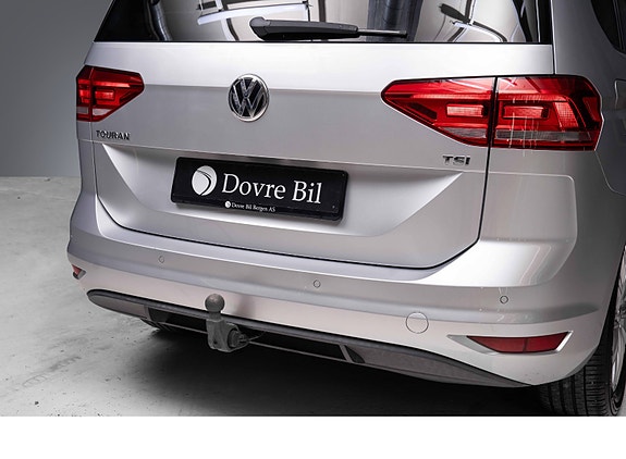 Volkswagen Touran 12 of 28