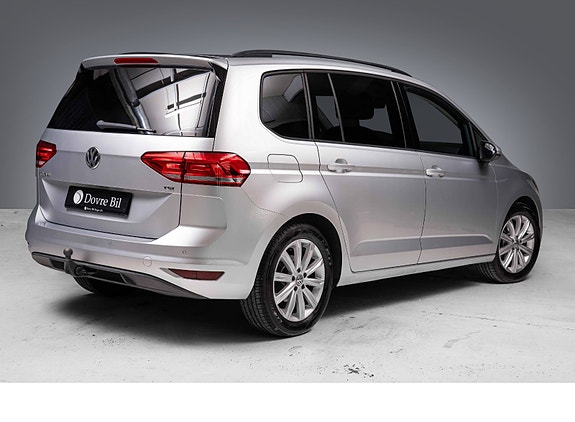 Volkswagen Touran 11 of 28