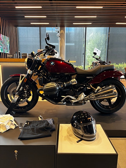 BMW R 12 4 of 6