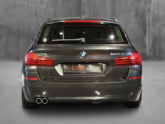 BMW 520d 10 of 30