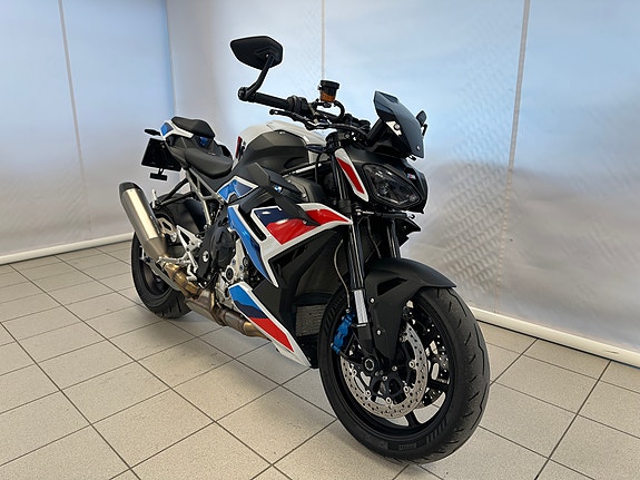 BMW M 1000 R 2 of 7