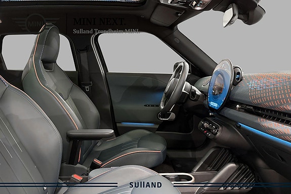 MINI Aceman SE 14 of 27