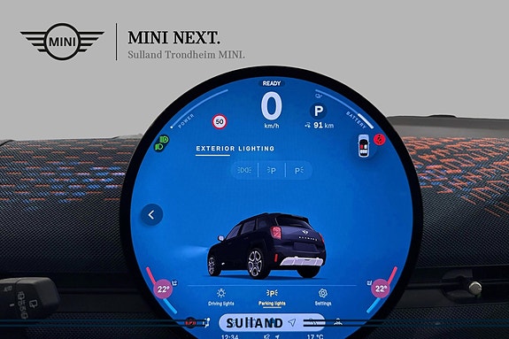 MINI Aceman SE 13 of 27