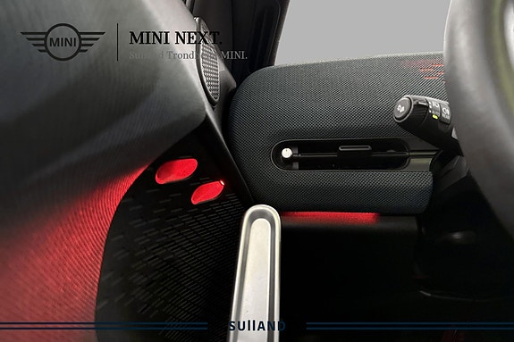 MINI Aceman SE 26 of 27