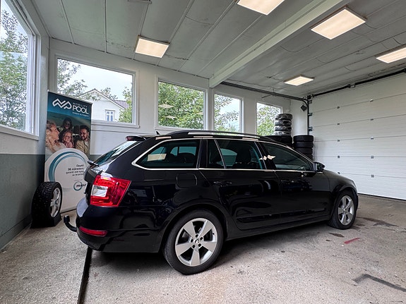 Skoda Octavia 11 of 30