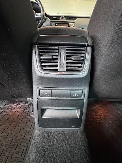 Skoda Octavia 28 of 30
