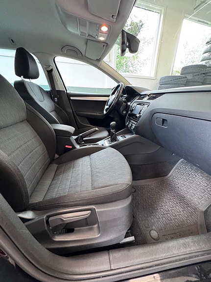 Skoda Octavia 19 of 30