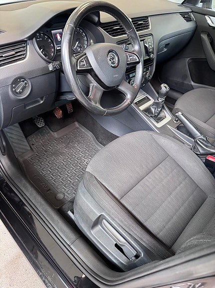 Skoda Octavia 23 of 30