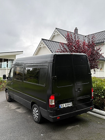 Mercedes-Benz Sprinter 208 5 of 20