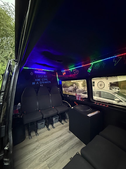 Mercedes-Benz Sprinter 208 19 of 20