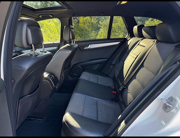 Mercedes-Benz C200 d 8 of 12