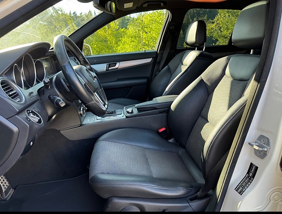 Mercedes-Benz C200 d 7 of 12