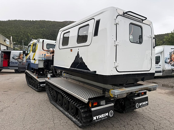 HAGGLUNDS BV206 TL5 4 of 6