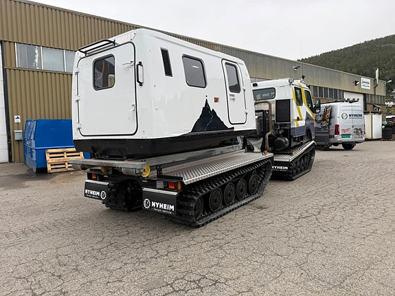 HAGGLUNDS BV206 TL5 3 of 6