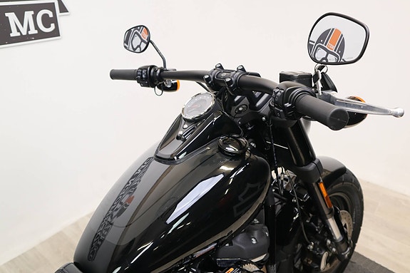 Harley-Davidson Softail Fat Bob 114 7 of 14