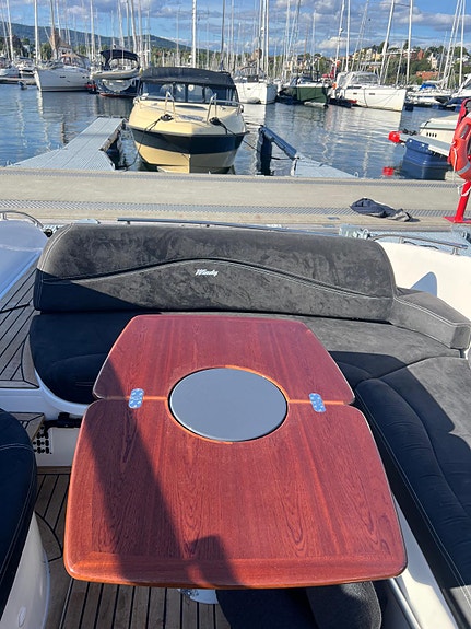 Windy 28 Ghibli helhvit KAD 300 Mye nytt 17 of 30