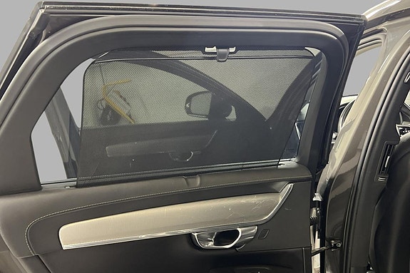 Volvo V90 22 of 29