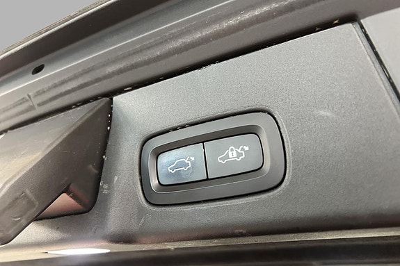 Volvo V90 24 of 29