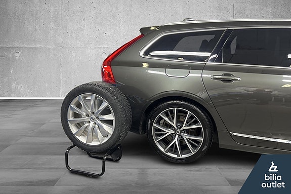 Volvo V90 26 of 29