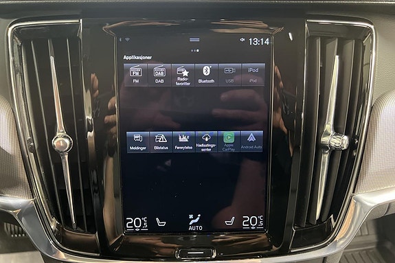 Volvo V90 17 of 29