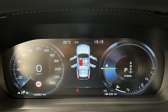 Volvo V90 13 of 29