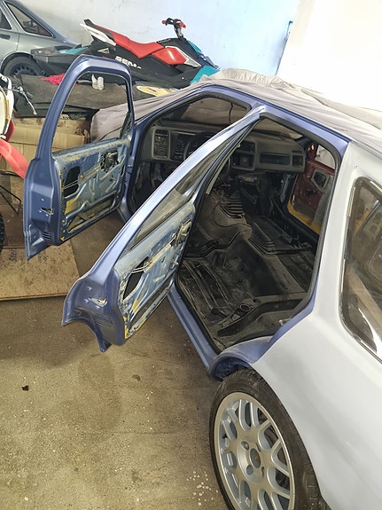 Ford Sierra 4 of 9