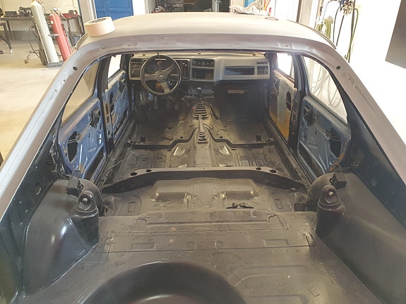 Ford Sierra 3 of 9