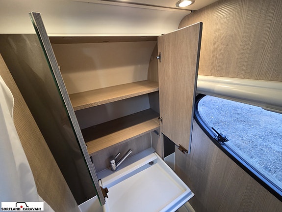 Adria ACTION 361LH 22 of 25