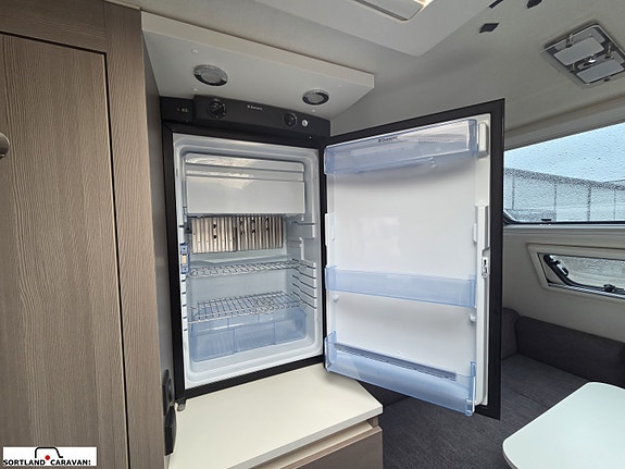 Adria ACTION 361LH 20 of 25