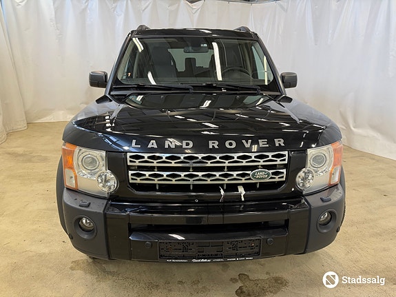 Land Rover Discovery 3 2 of 10