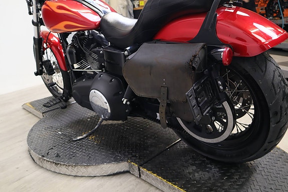 Harley-Davidson Dyna Wide Glide 10 of 14