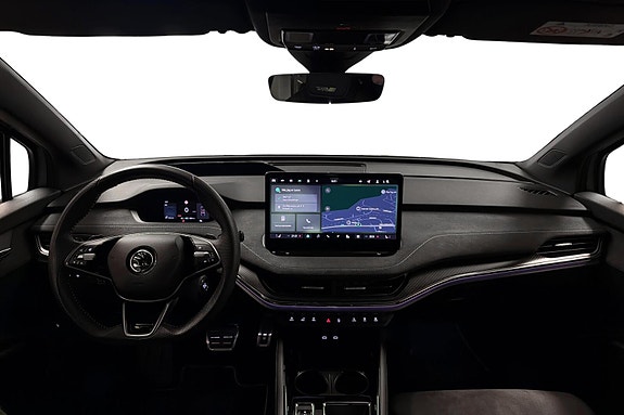 Skoda Enyaq RS 12 of 28