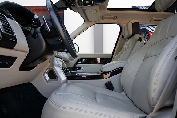 Land Rover Range Rover 20 of 30