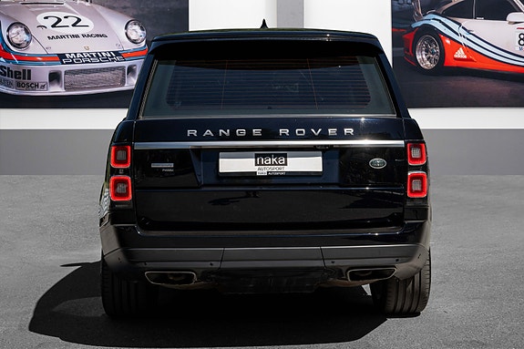 Land Rover Range Rover 13 of 30