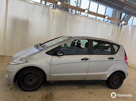 Mercedes-Benz A150 8 of 10