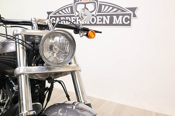 Harley-Davidson Breakout 8 of 15