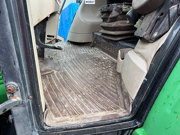 John Deere 6320 m/ frontlaster. 14 of 30